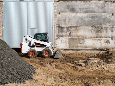 skid steer uses|how to operate skid steer.